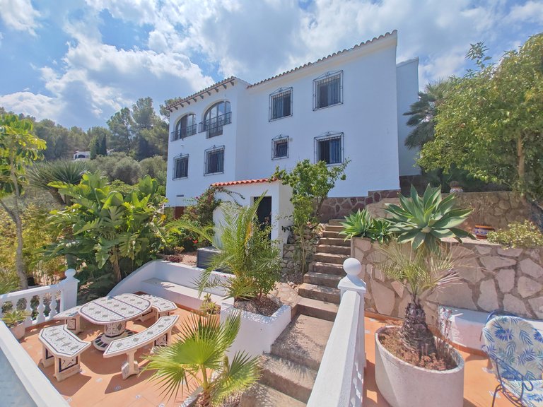 Villa for Sale  in Benidoleig, Alicante 34