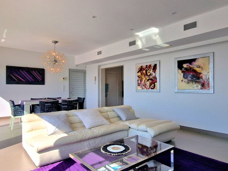 Villa for Sale in  Alicante 10