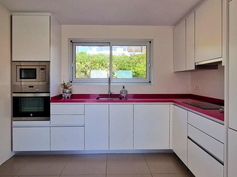Villa for Sale in  Alicante 13