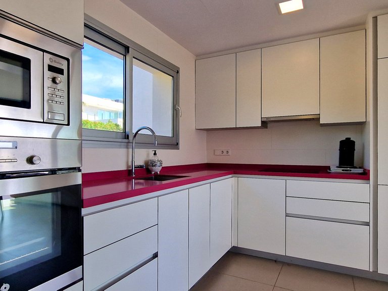 Villa for Sale in  Alicante 12