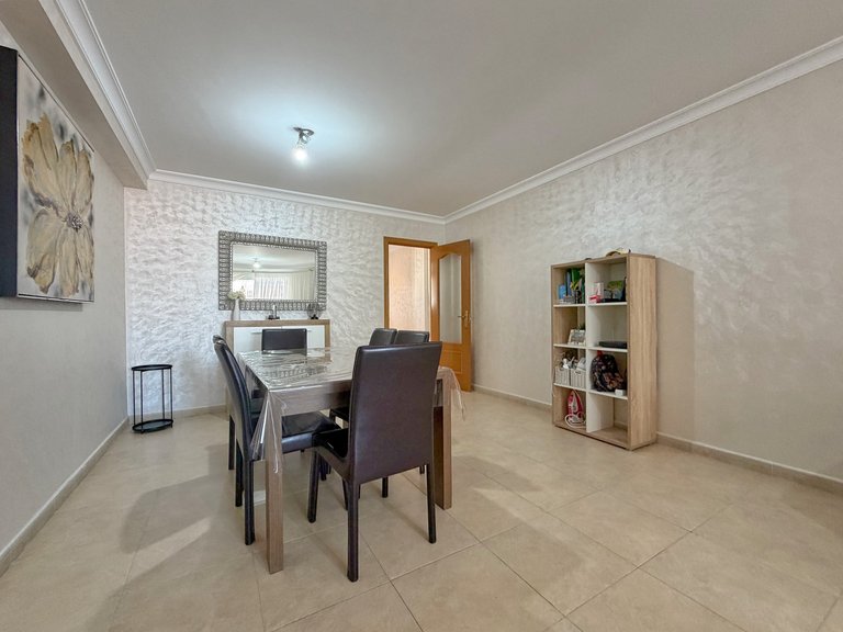 Apartment for Sale  in Gata de Gorgos, Alicante 6