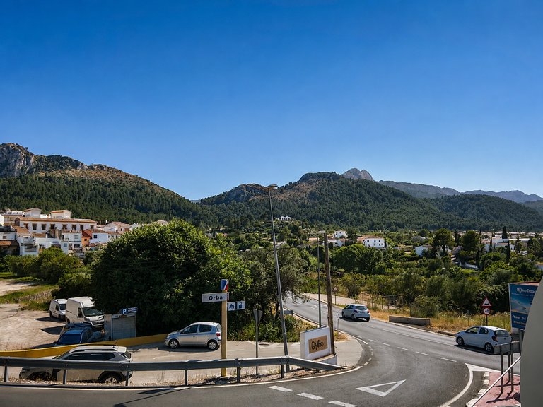 Commercial for Sale in  Alicante 14