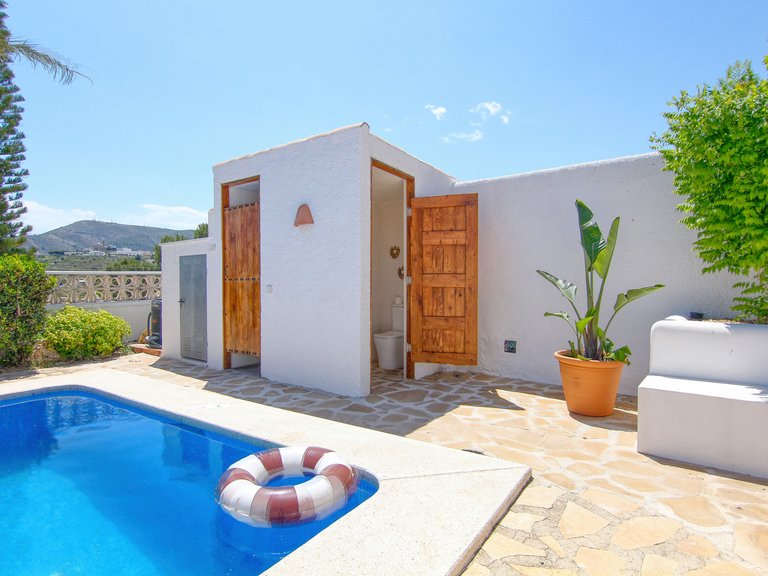 Villa for Sale in  Alicante 36