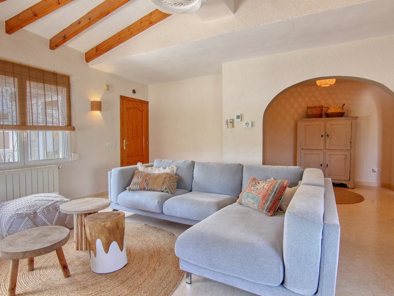 Villa for Sale in  Alicante 19