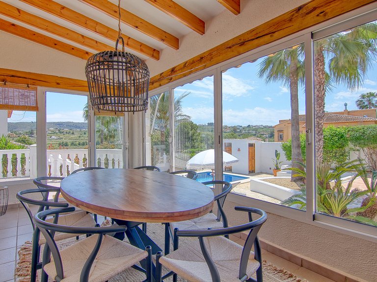 Villa for Sale in  Alicante 17