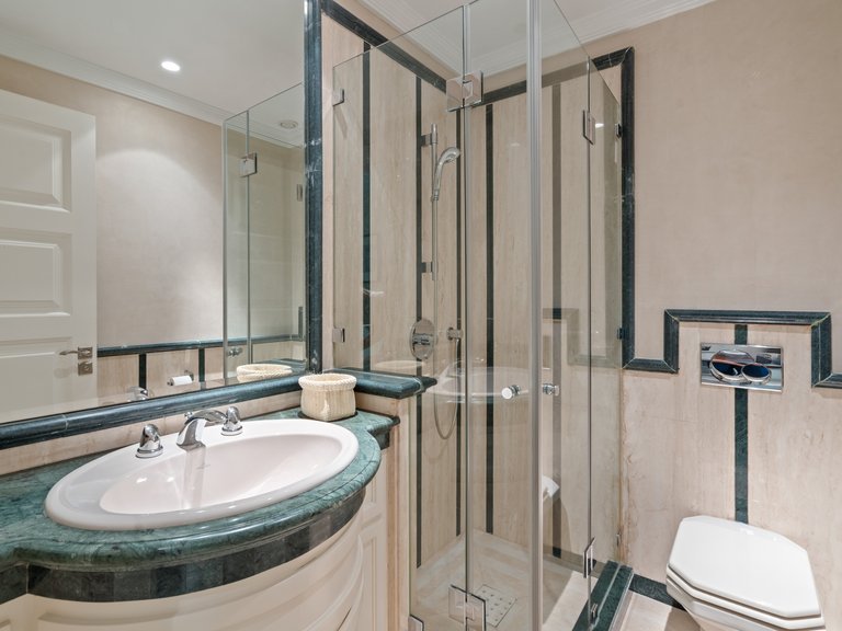 Villa for Sale in  Malaga 26
