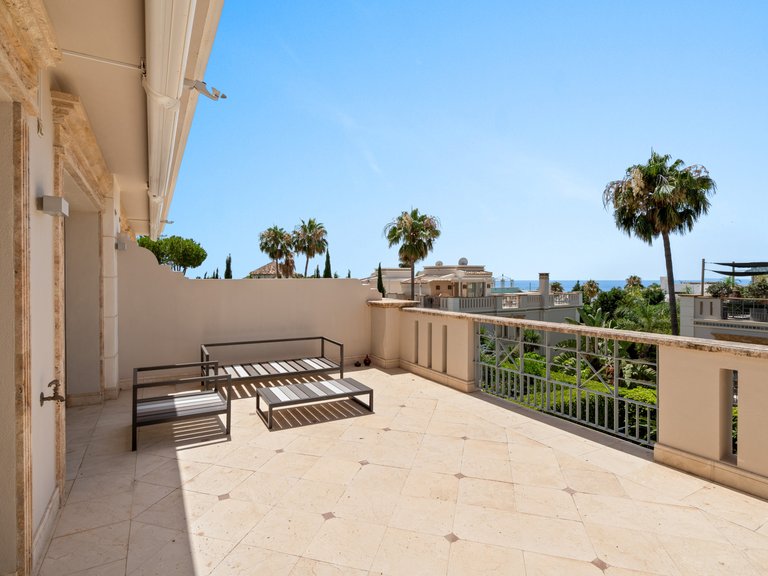 Villa for Sale in  Malaga 14