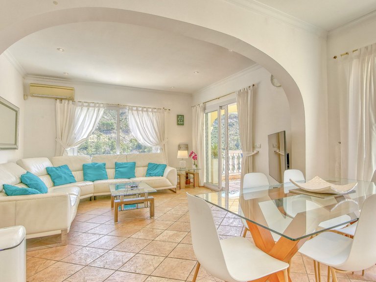 Villa for Sale  in Poble Nou de Benitatxell, Alicante 15
