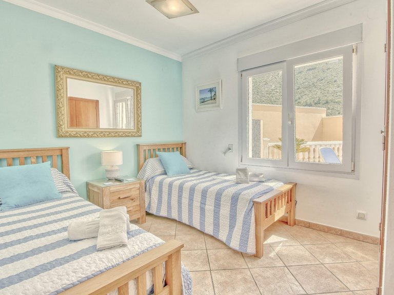 Villa for Sale  in Poble Nou de Benitatxell, Alicante 6