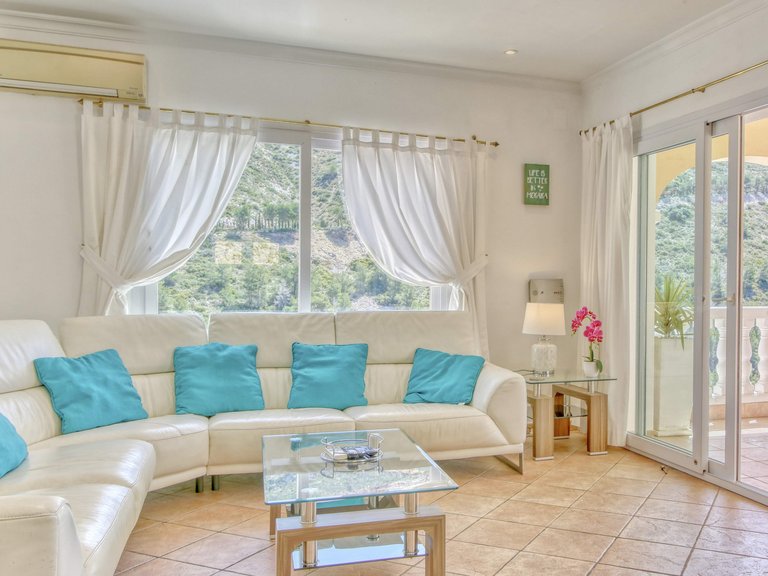 Villa for Sale  in Poble Nou de Benitatxell, Alicante 14