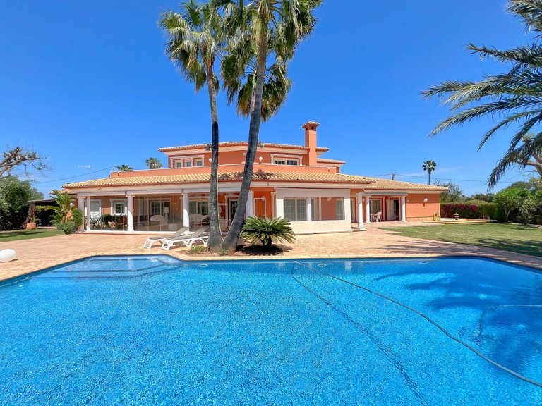 Villa for Sale  in Denia, Alicante 40