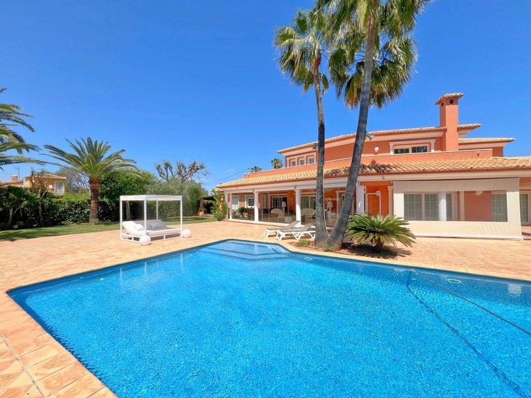 Villa for Sale  in Denia, Alicante 2