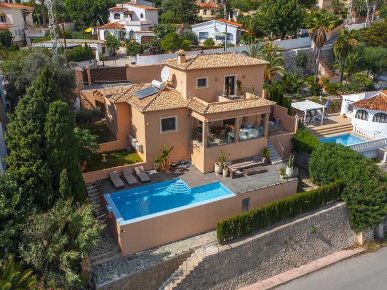 Villa for Sale  in Benissa, Alicante 1