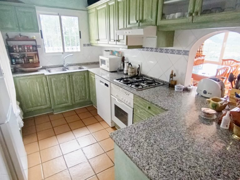 Villa for Sale in  Alicante 14