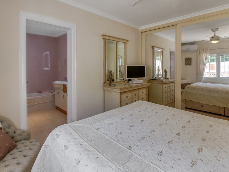 Villa for Sale  in Teulada, Alicante 27