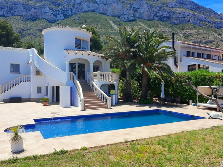 Villa for Sale  in Denia, Alicante 3