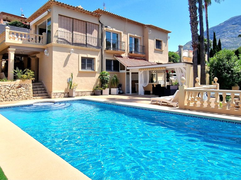 Villa for Sale  in Denia, Alicante 2