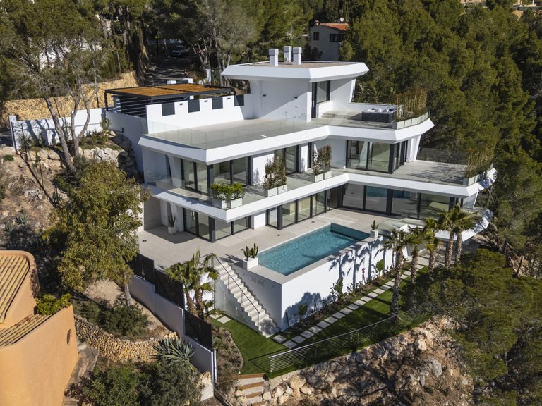 Villa for Sale  in Altea, Alicante 1