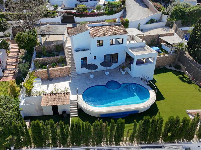 Villa for Sale  in Teulada, Alicante 2
