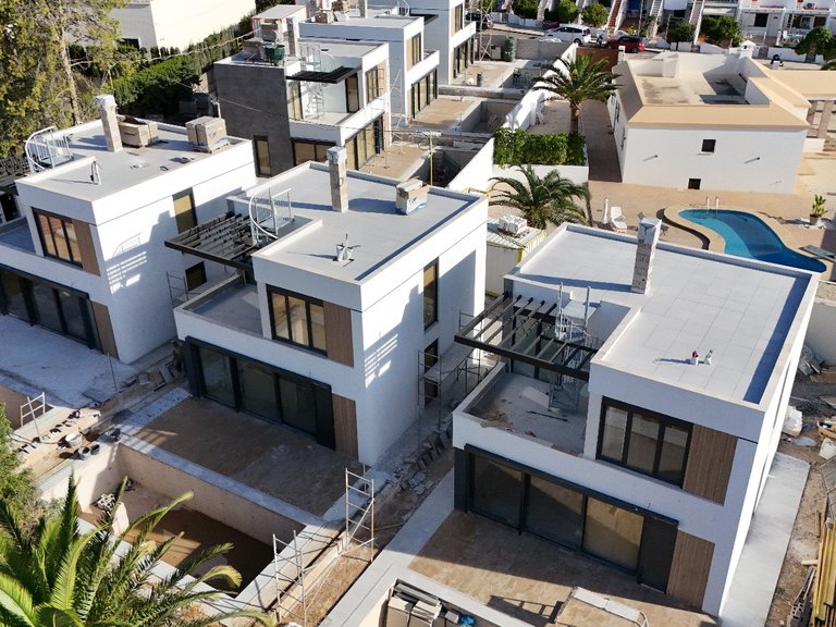 Villa for Sale  in La Nucia, Alicante 1