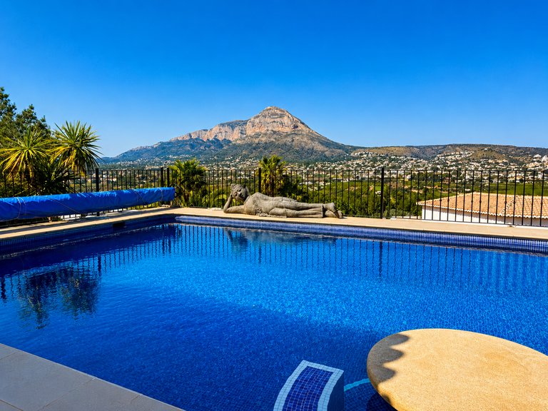 Villa for Sale  in Xàbia, Alicante 3