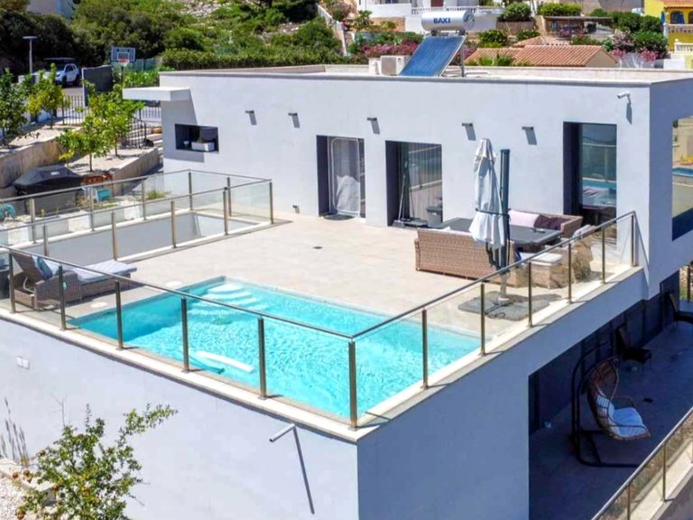 Villa for Sale  in Poble Nou de Benitatxell, Alicante 2
