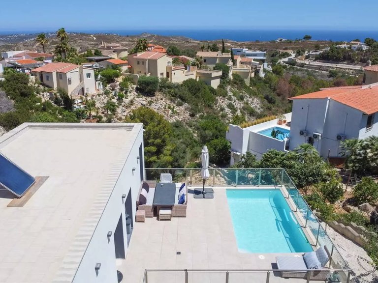 Villa for Sale  in Poble Nou de Benitatxell, Alicante 6