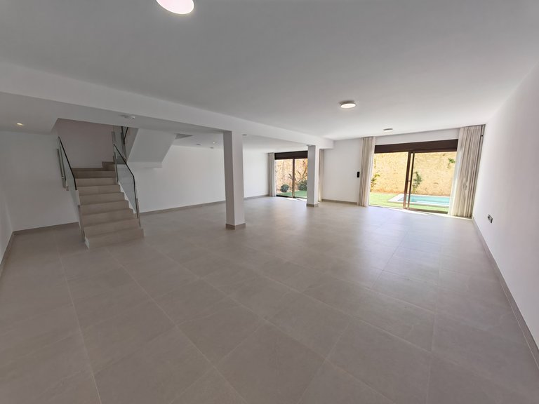 Villa for Sale  in Finestrat, Alicante 12