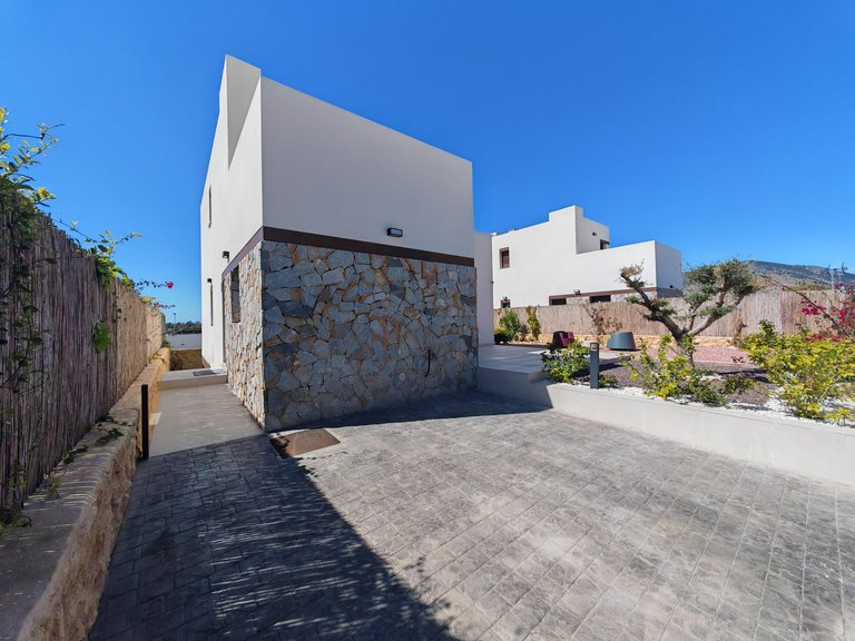 Villa for Sale  in Finestrat, Alicante 16