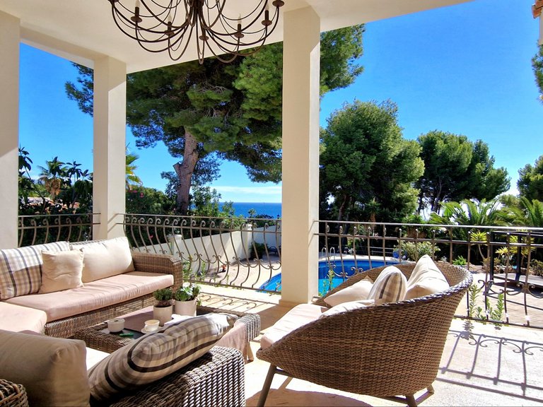 Villa for Sale in  Alicante 1