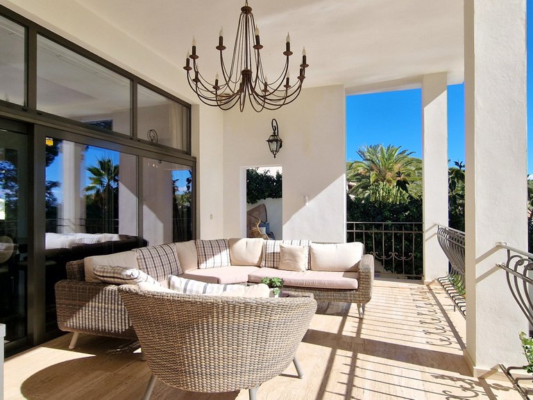 Villa for Sale in  Alicante 19