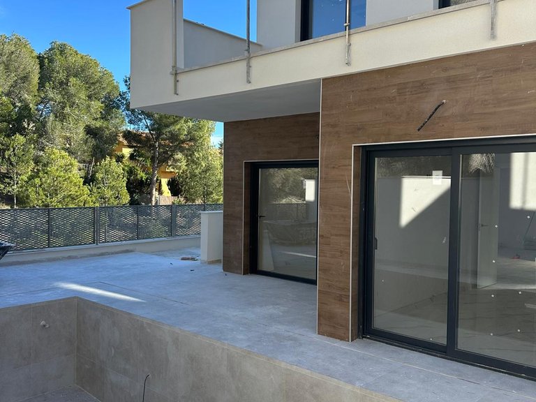 Villa for Sale  in La Nucia, Alicante 24