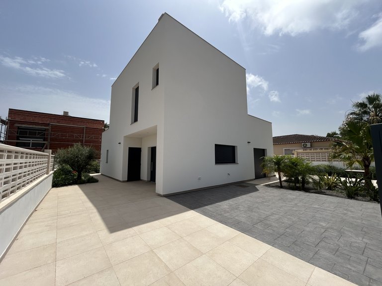 Villa for Sale  in Els Poblets, Alicante 4