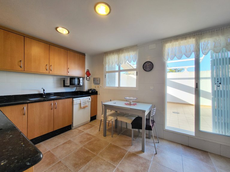 Town House for Sale in  Valencia 8