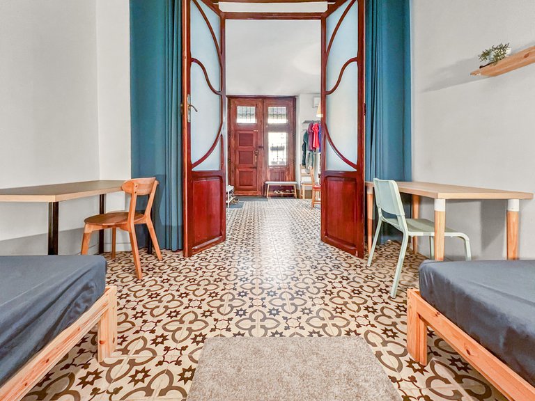 Town House for Sale in  Valencia 17