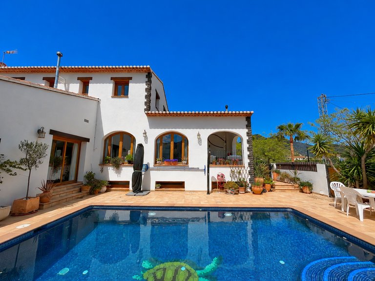 Villa for Sale  in Alcalali, Alicante 3