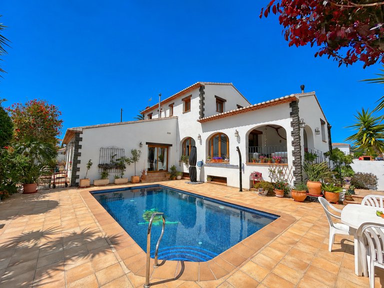 Villa for Sale  in Alcalali, Alicante 4
