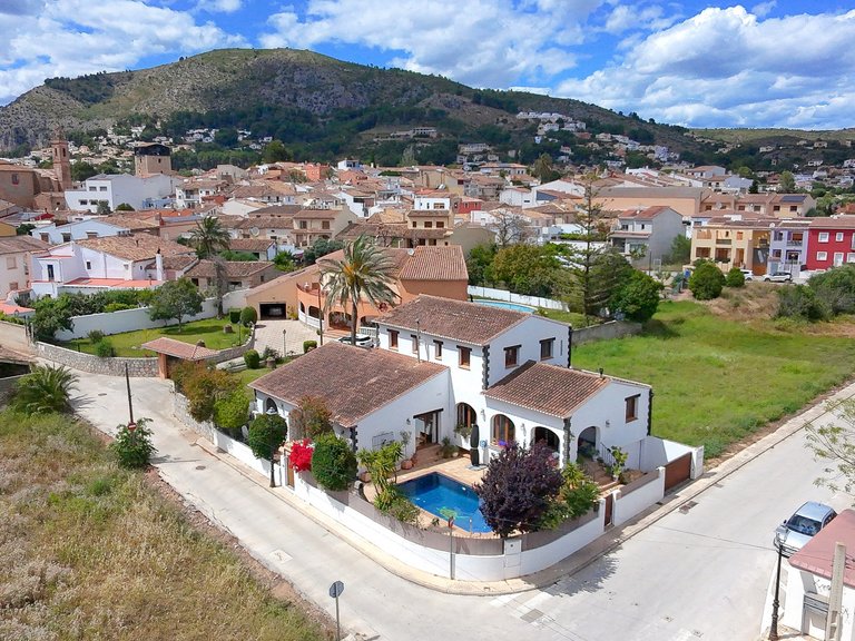 Villa for Sale  in Alcalali, Alicante 1