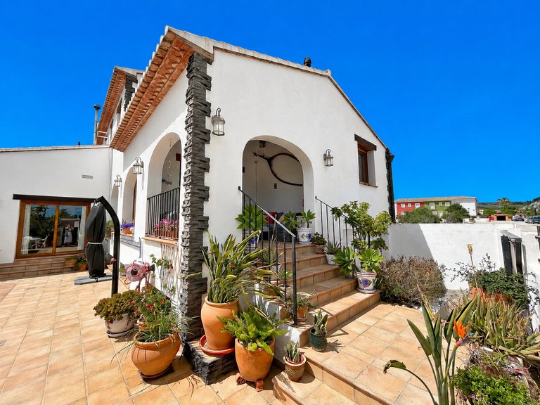 Villa for Sale  in Alcalali, Alicante 5