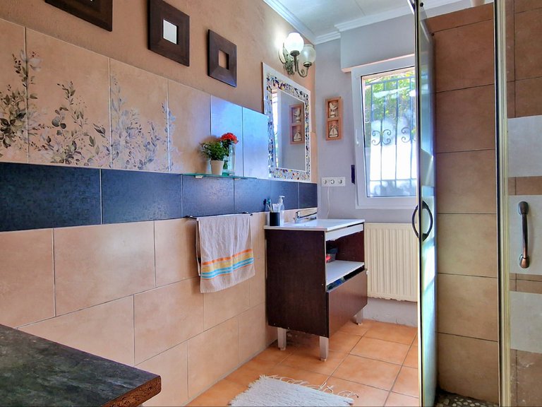 Villa for Sale  in Pedreguer, Alicante 15