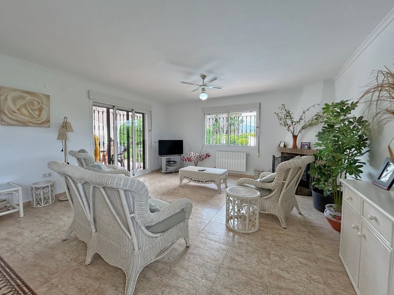 Villa for Sale  in Benidoleig, Alicante 9