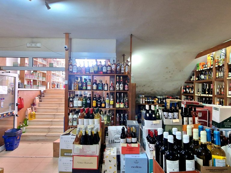 Commercial for Sale in  Alicante 3