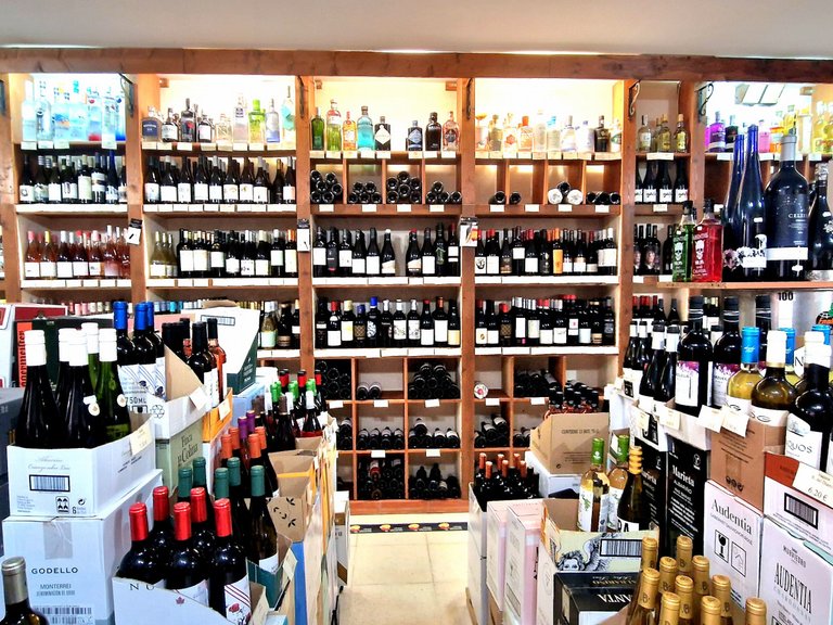 Commercial for Sale in  Alicante 4