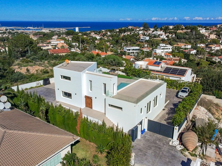 Villa for Sale  in Denia, Alicante 2