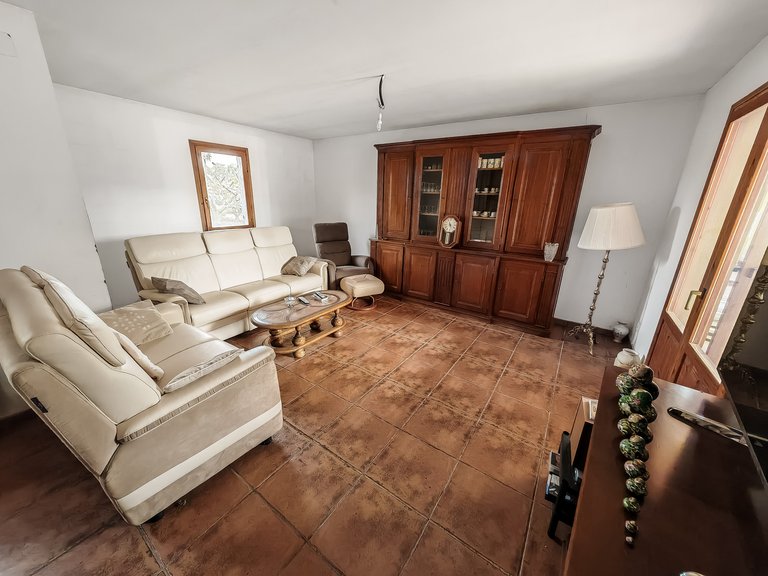 Villa for Sale  in Pedreguer, Alicante 2