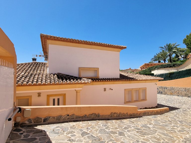 Villa for Sale  in Teulada, Alicante 40