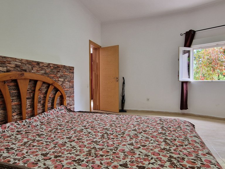 Villa for Sale in  Alicante 25