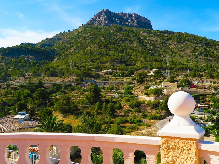 Villa for Sale in  Alicante 33