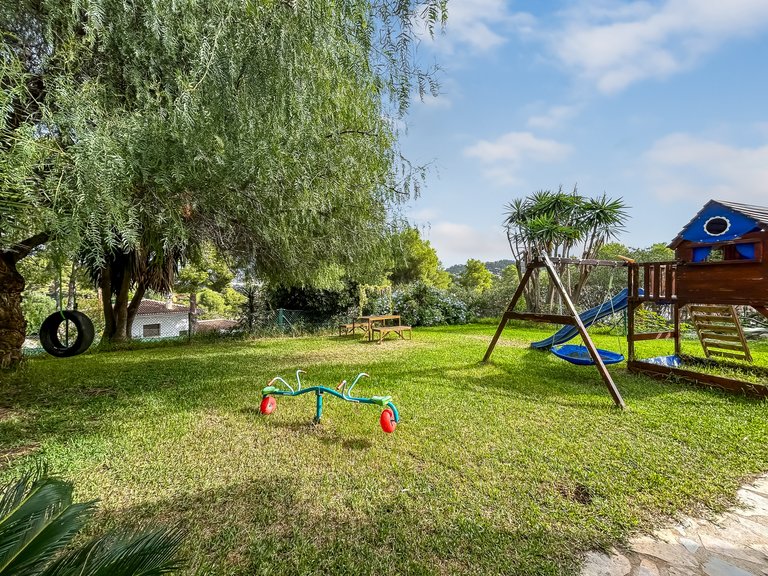 Villa for Sale in  Alicante 22
