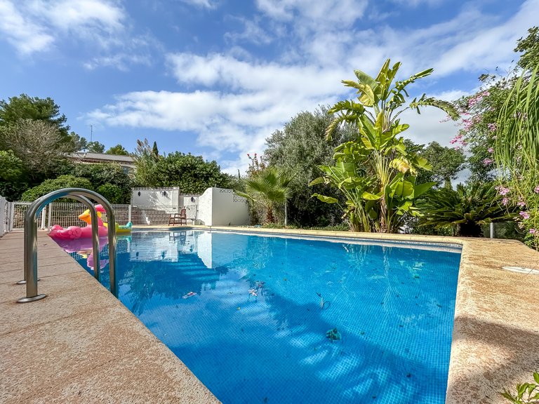 Villa for Sale in  Alicante 20